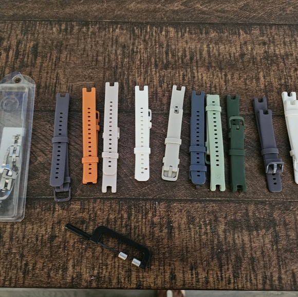 Watch bands for Samsung Lily. With band changing as well. - Picture 1 of 1